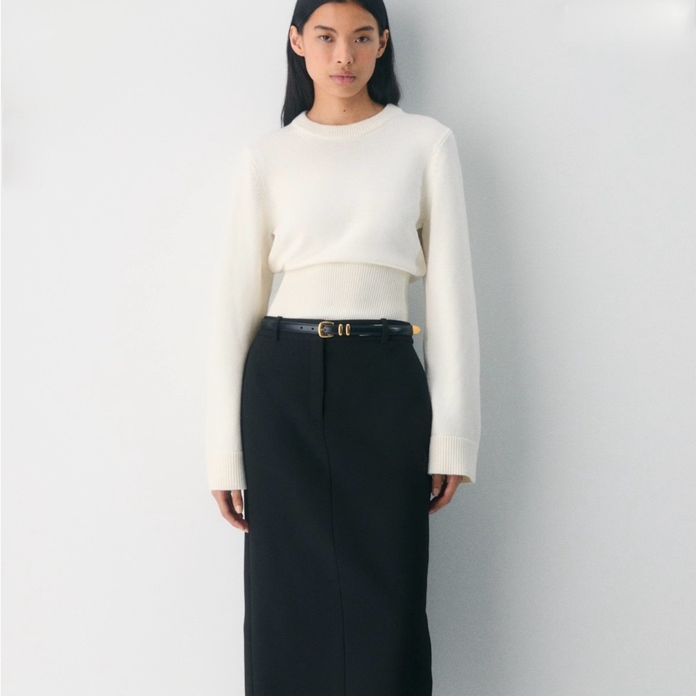 Aritzia Merino Wool Byline Sweater Light birch XL nwt size